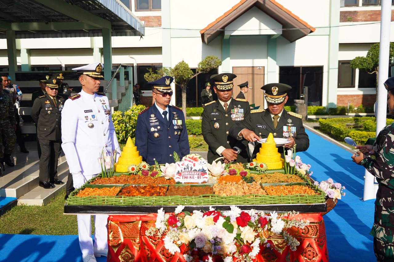 HUT ke-81 TNI, Kodam IX/Udayana: Bersama Rakyat Menjaga Kedaulatan dan Persatuan